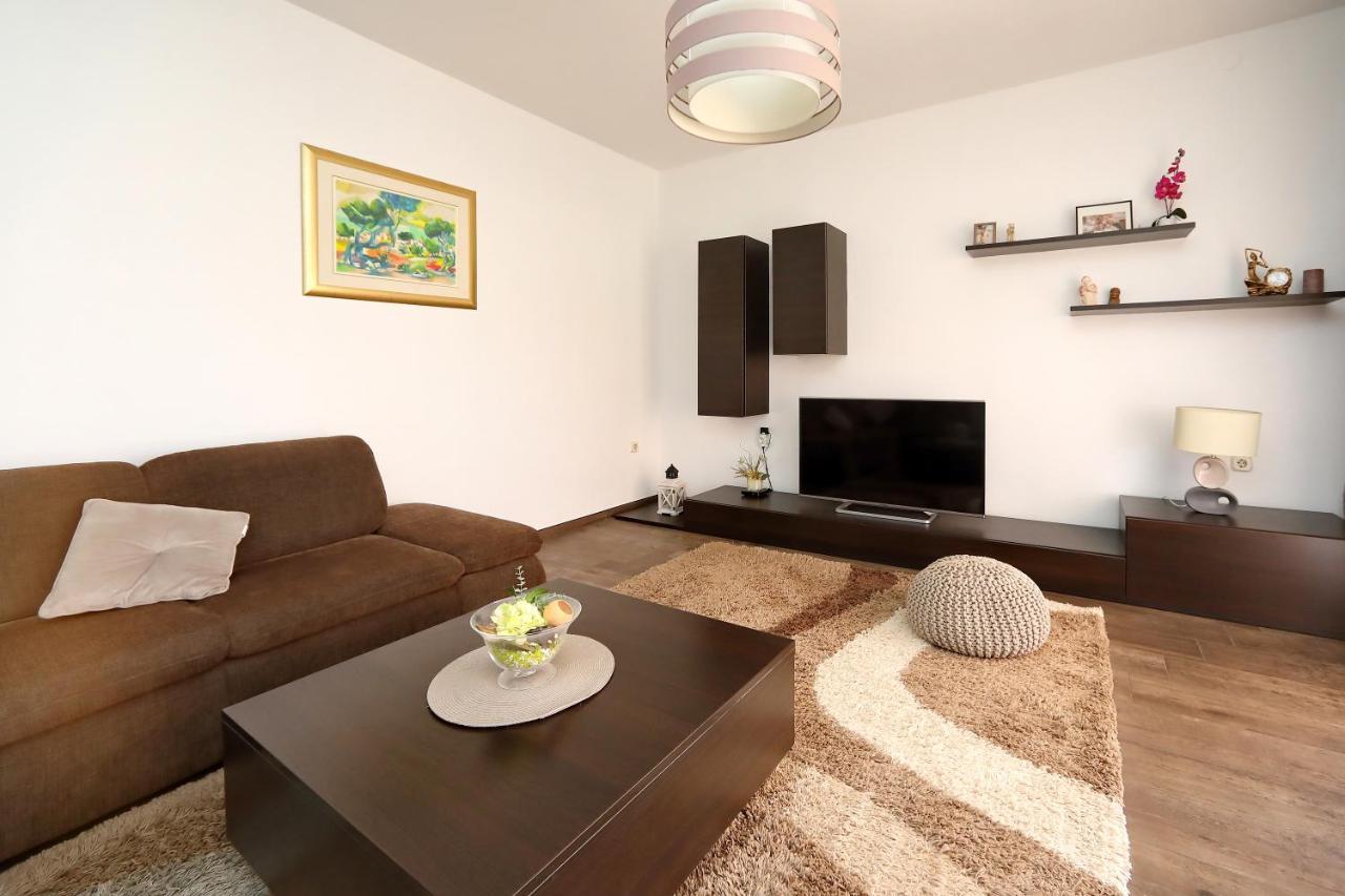 Apartments Adrian Бибинье Экстерьер фото